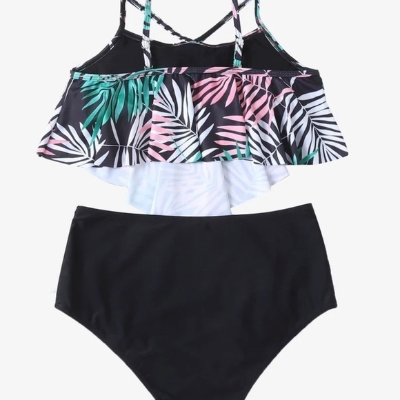 Tankini.. Black w/Floral Top - Picture 4 of 4